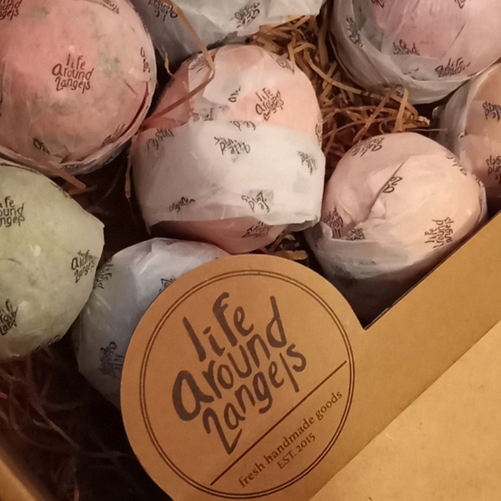 Bath Bombs - Picture 2 of 5